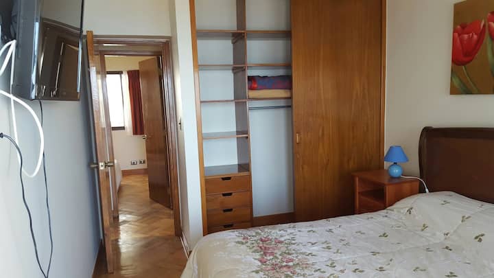 Dhomë gjumi 2