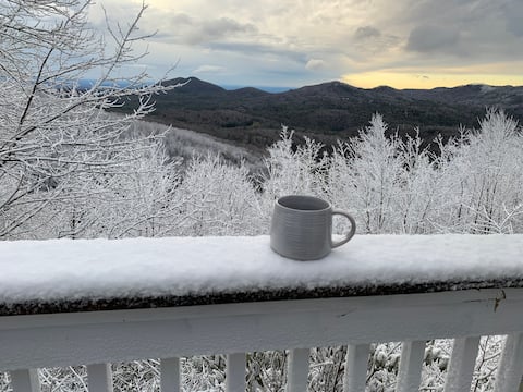 Wonderful mountain cottage with amazing view!