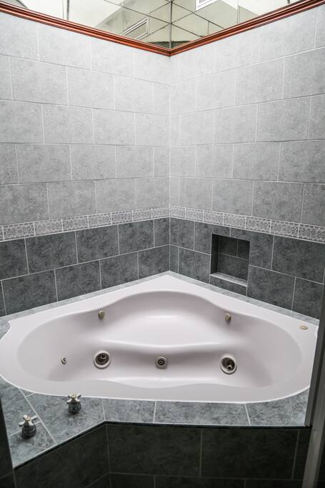 Private Jacuzzi