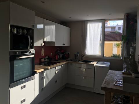 Appartement lumineux, calme et équipé, 2 chambres