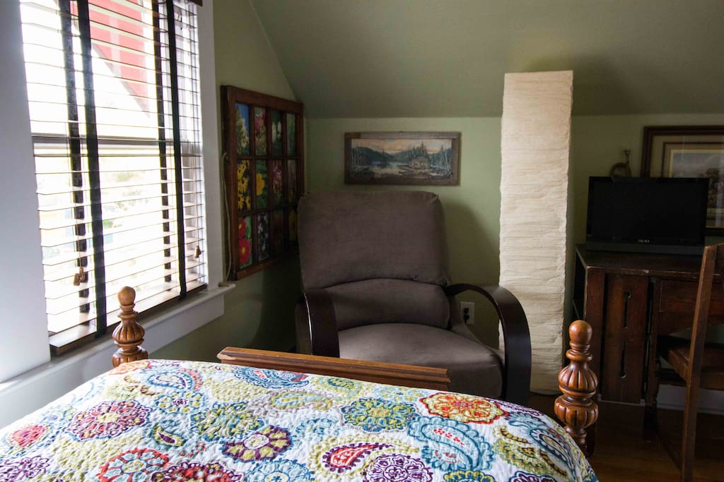 The room fills with warm southern light.