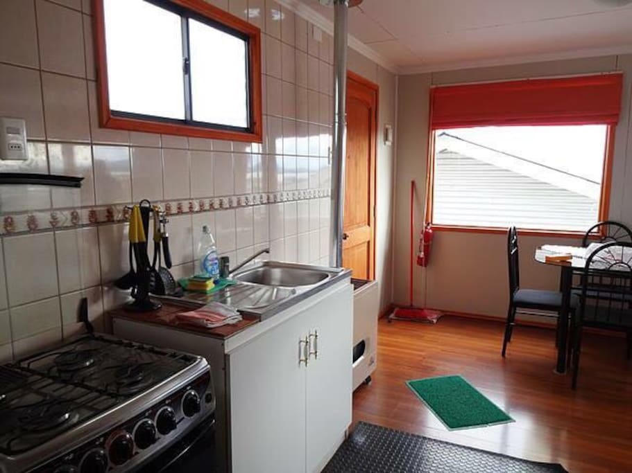 Cocina y comedor/Kitchen & Living room