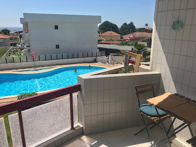 Double room in a beautiful flat near the beach
