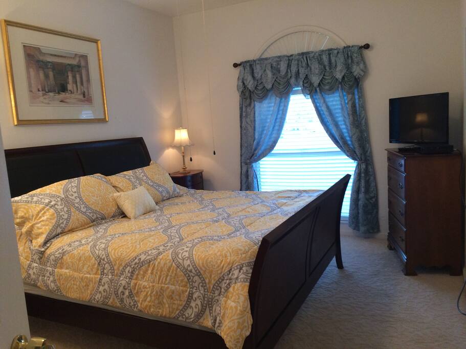 Bedroom with king size bed with new 12 inch memory foam mattress and new bed linen