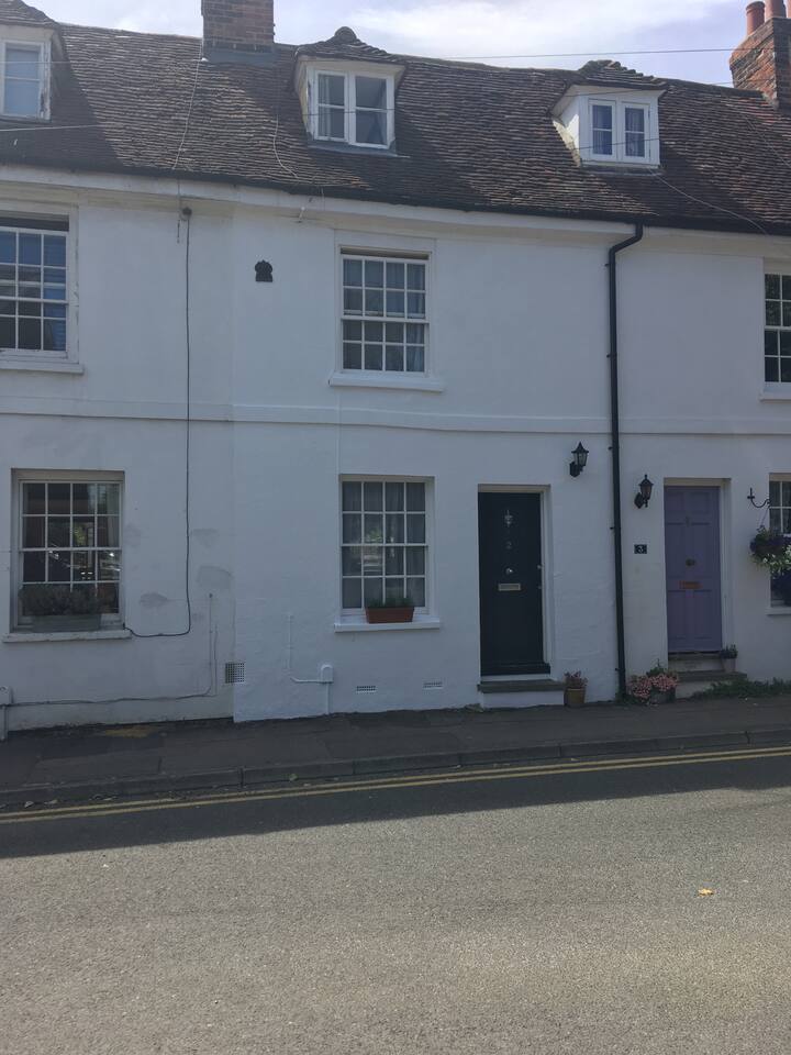 Hildenborough Vacation Rentals & Homes England, United Kingdom Airbnb