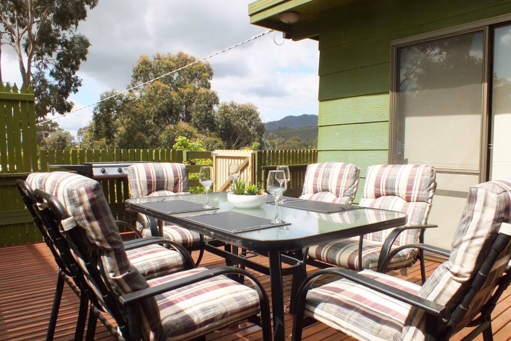 Entertaining Area with BBBQ and Views