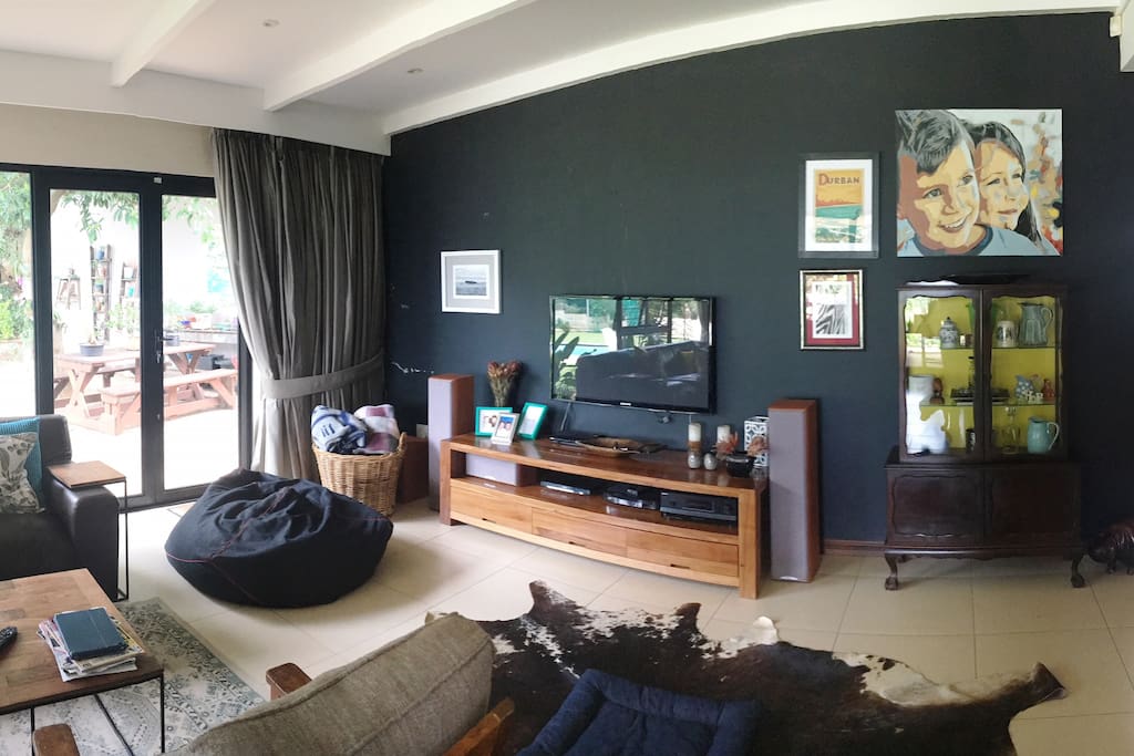 TV Lounge - Full DSTV and surround sound