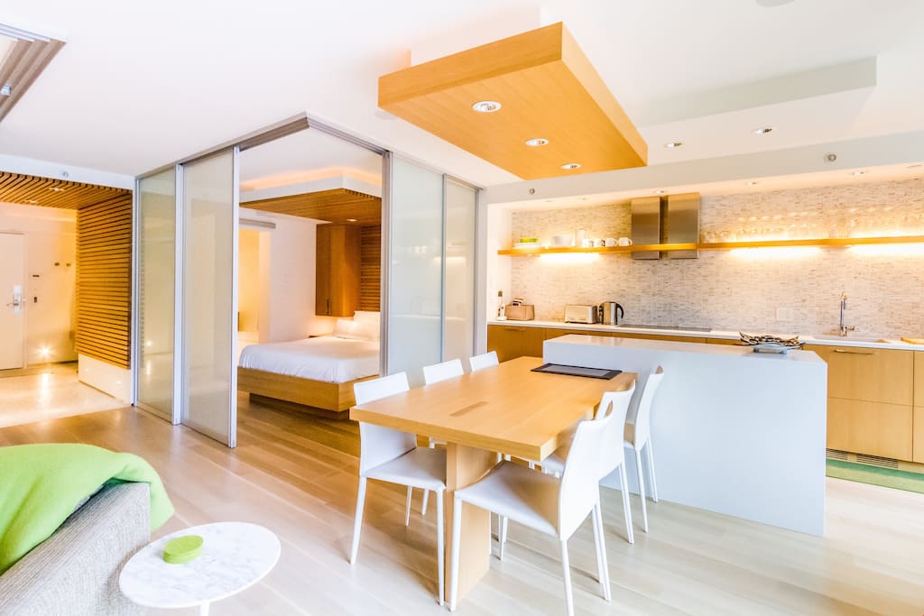 Enjoy your holiday in style at this exclusive suite with chic decor, fresh atmosphere, and beautiful furnishings.