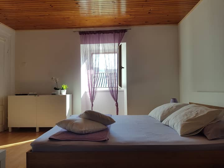 საძინებელი 2