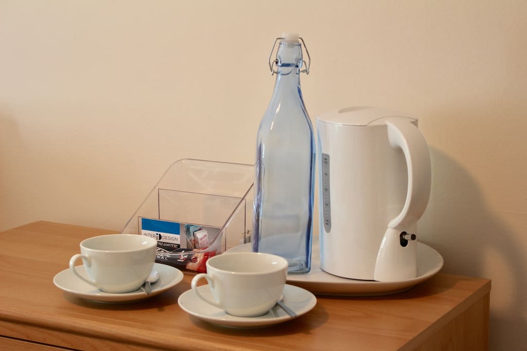 Free coffee and tea