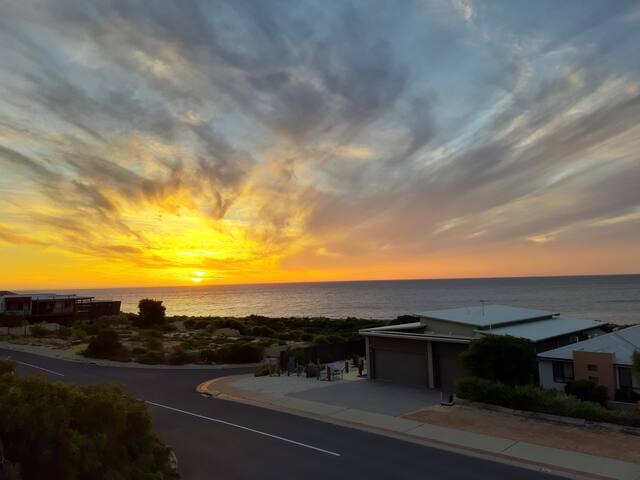 Beachside stay and ocean view gallery image 5