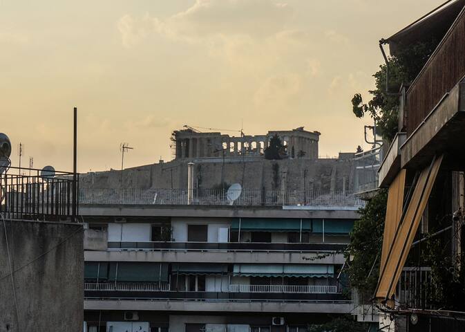 Loft with Acropolis view in the heart of Athens gallery image 2