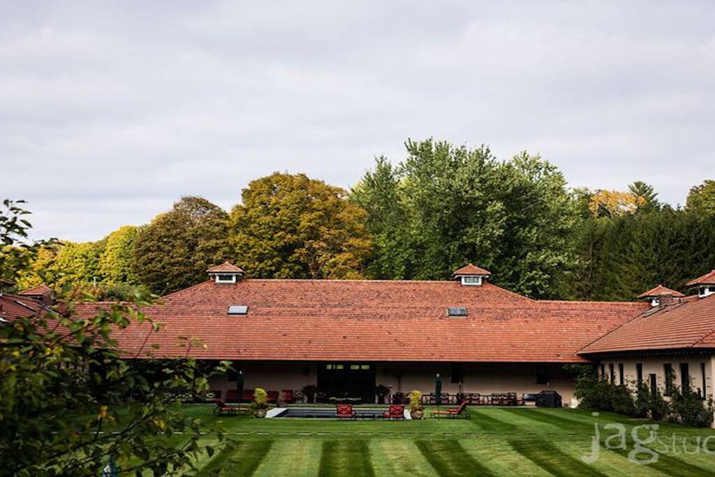 A taste of traditional New England in a landscape that inspires poetry.