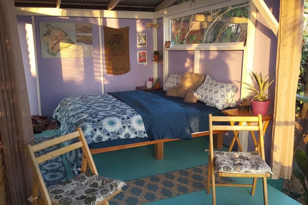 King size bed with 100% organic sheets.