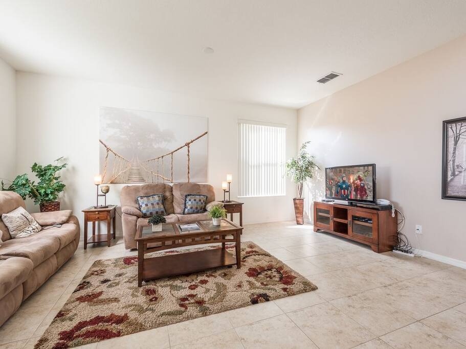 Spacious Family Room