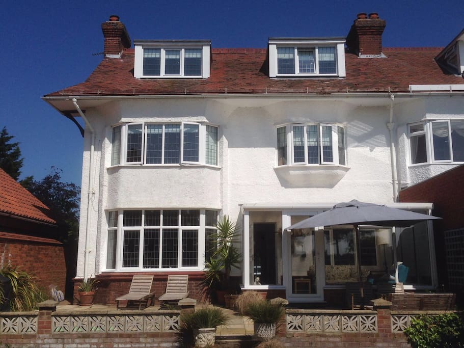 Rear of Broadbank with sun terrace looking onto waterfront