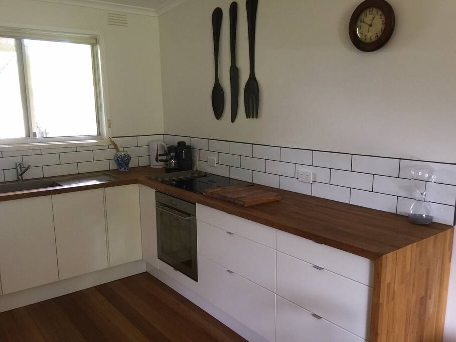 Downstairs kitchen