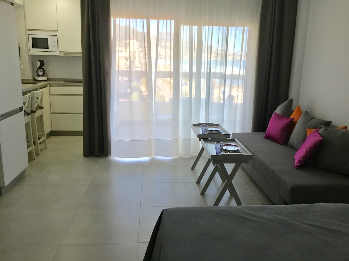 Propiedad de Airbnb exitosa: Fuengirola Pyr Sea View Studio en Fuengirola