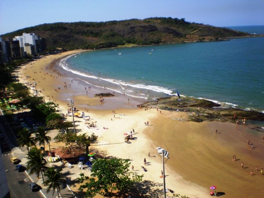 BALNEARIO PRAIA DO MORRO, CASA A TRES QUADRAS DA PRAIA.