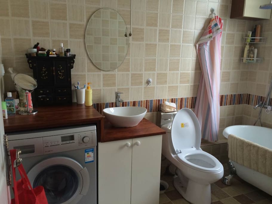 Bathroom with washing machine