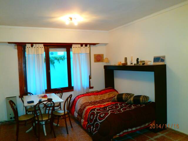 Departamento a 2 cuadras de la playa .