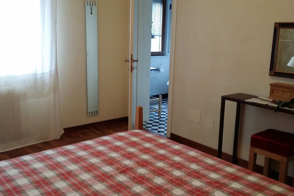 Camera e bagnetto