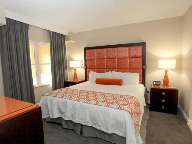 Airbnb 225 Celebration Pl Vacation Rentals Places To