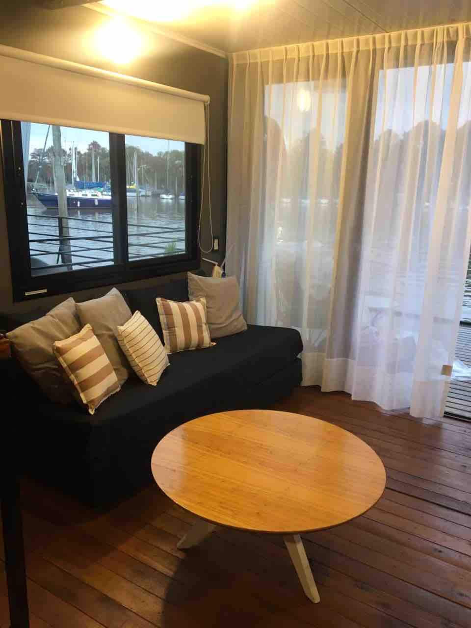Houseboat Glamping FlotanteTrieb San Fernando