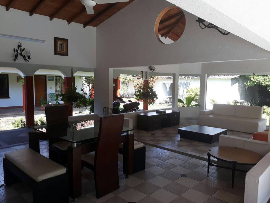 Sala y comedor