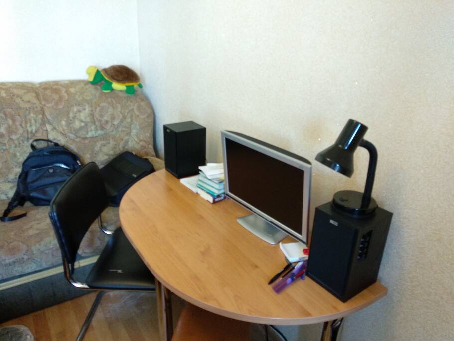 2nd bedroom