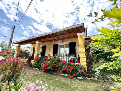 Antoinette's cozy house