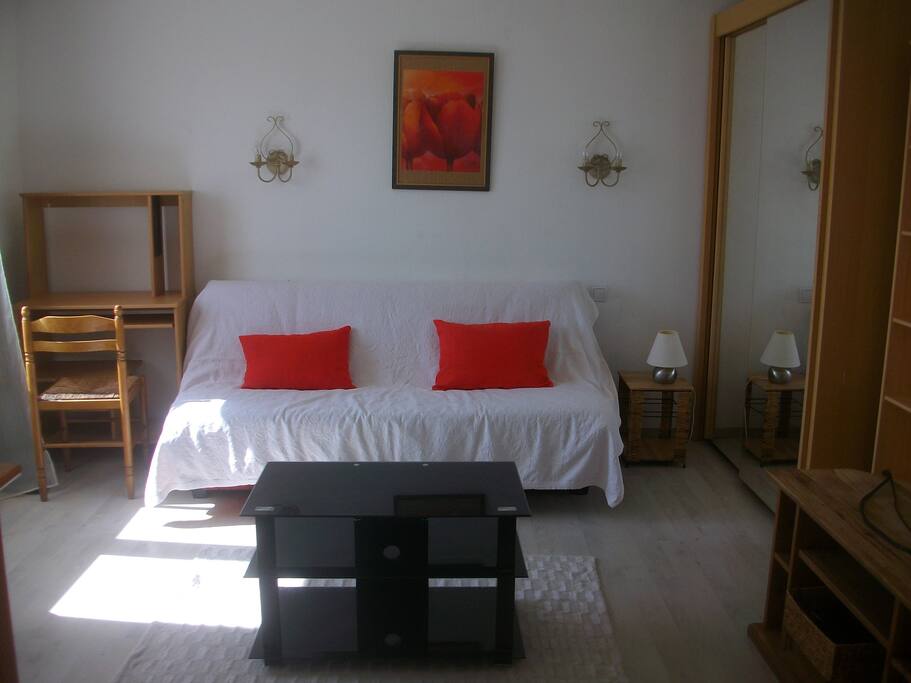 Canapé-lit 2 places matelas neuf