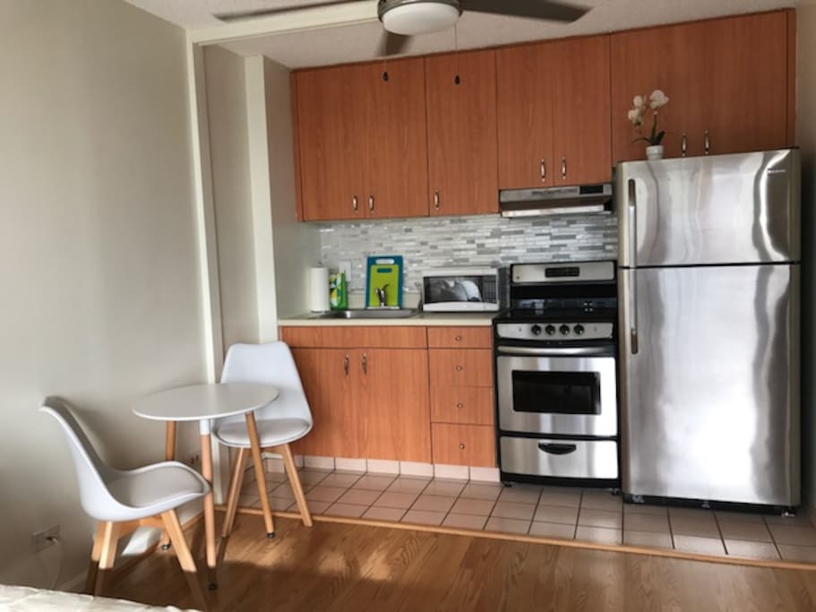 Full Kitchen