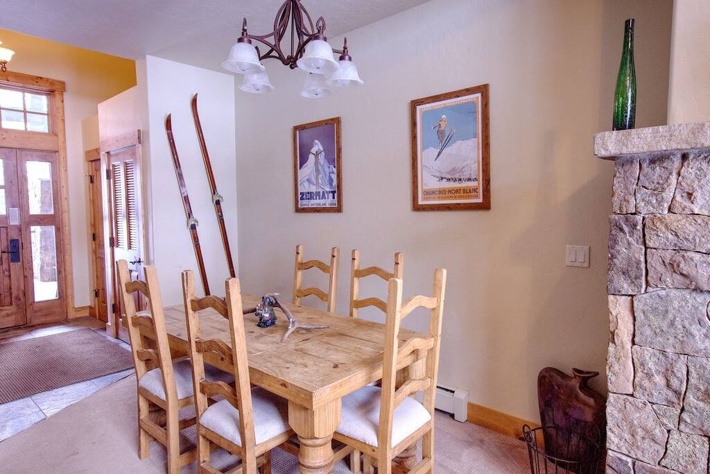 Enjoy meals together at the dining table