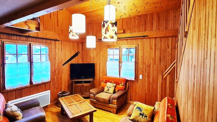 Chalet Idéalement Situé Sur Station Des Rousses. - Lamoura