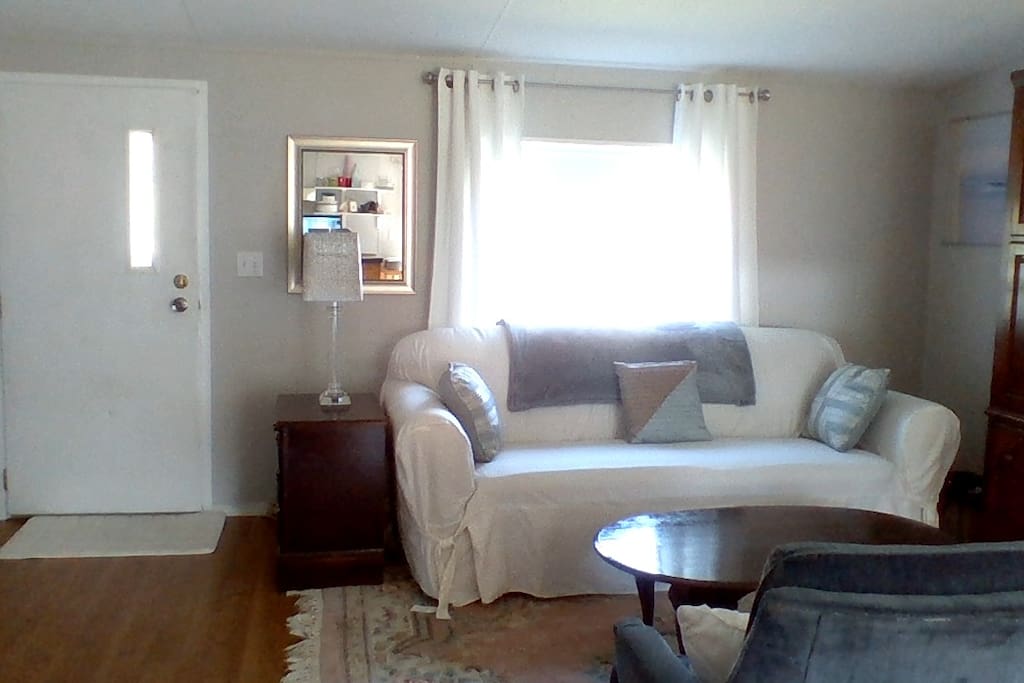 Front door enters to Livingroom