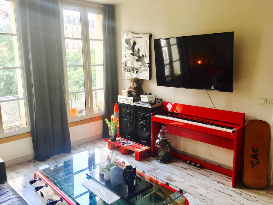 Piano à disposition pour les plus musiciens