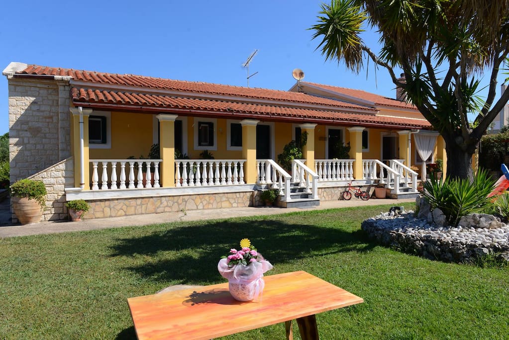 House & garden