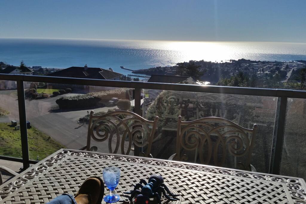 Enjoy BBQ dinners on the upstairs deck.
