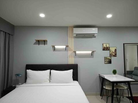 PEAK(S) Spacious & Lovely Studio Apt (Superb-View)
