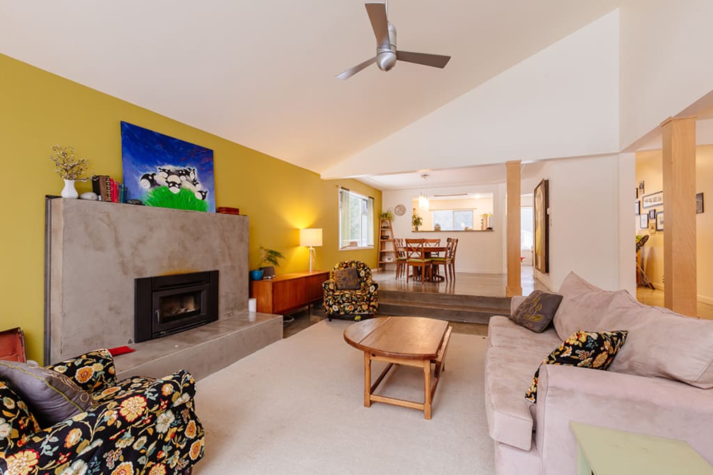 Open plan living room, dining room and kitchen.
Photo thanks to Savage photography in Courtenay. *Furniture layout may be slightly different than photos as we change things around from time to time*
