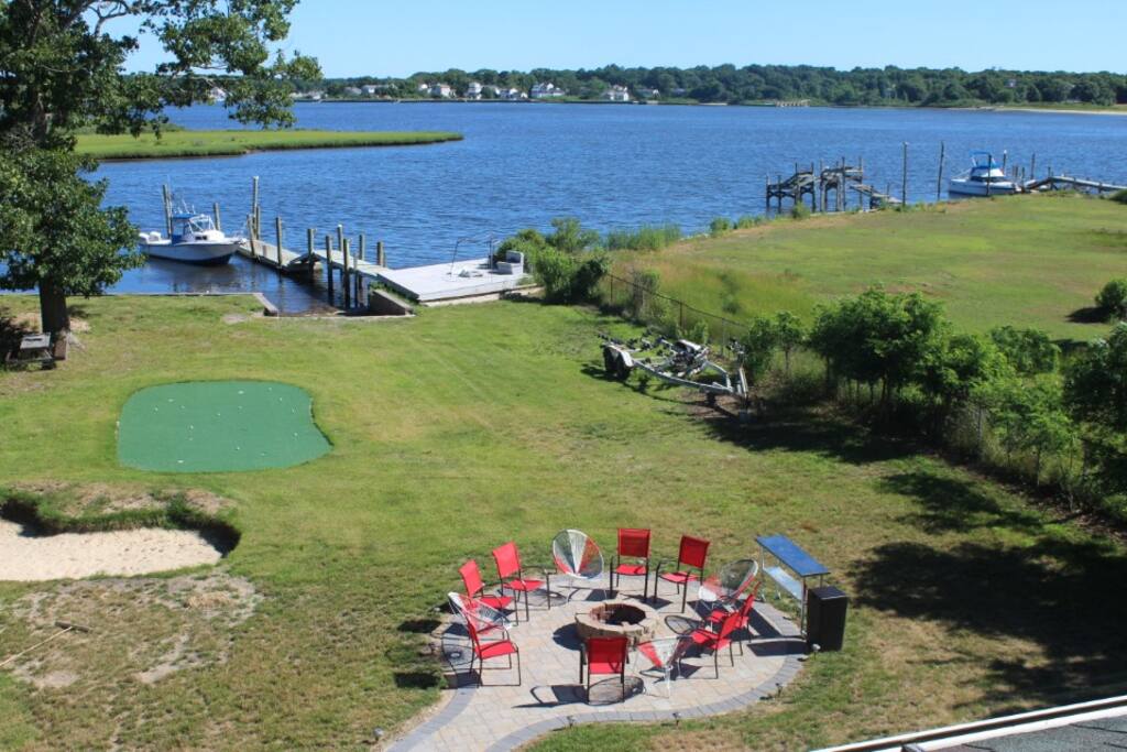 Waterfront Escape 90 minutes from NYC! Houses for Rent in