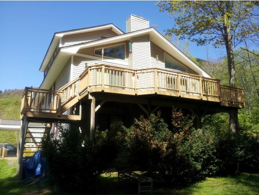 Our Vermont Jewel right in the heart of Vermont's best Skiing and Snowboarding!