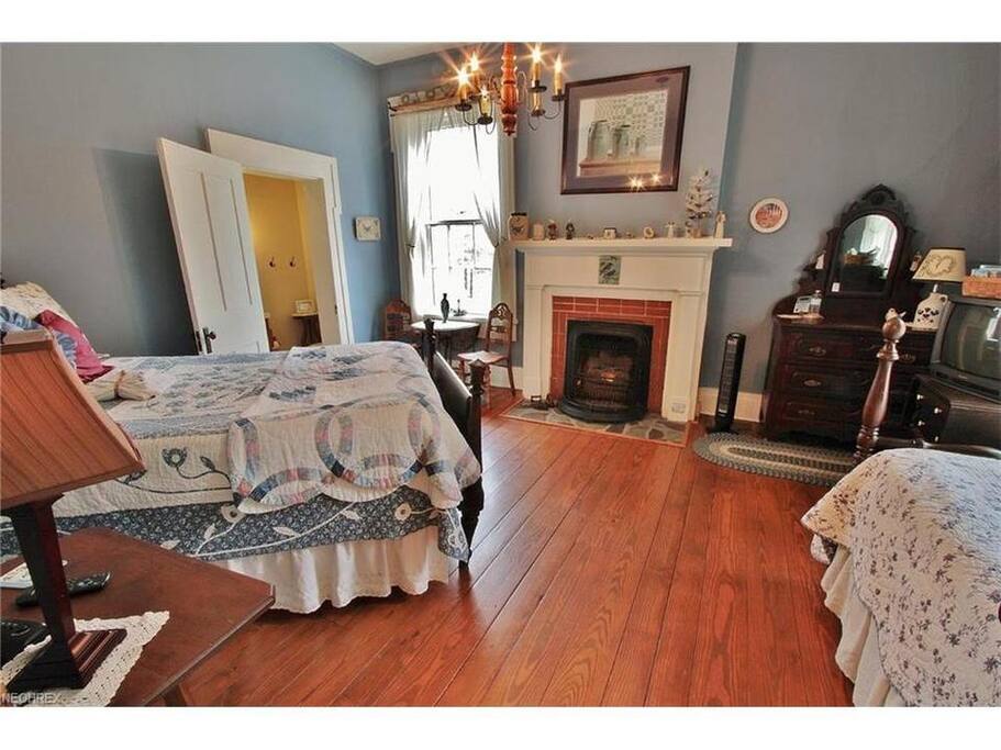 The Bluebird Room