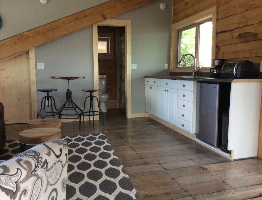 Kitchenette