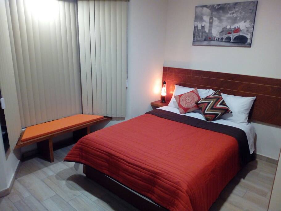 Suite Londres cama matrimonial