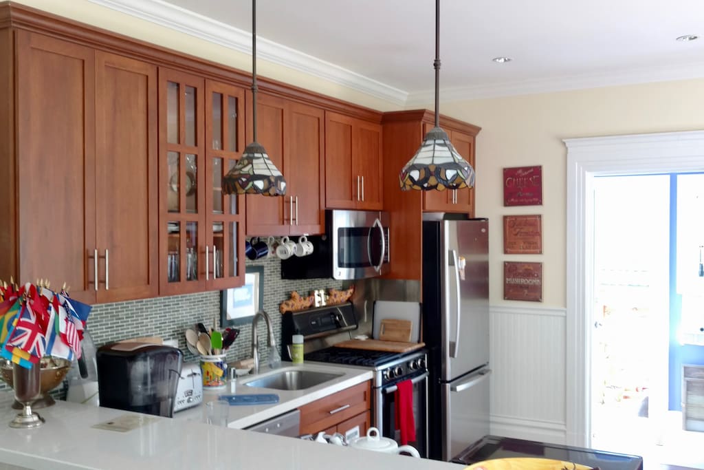 You're welcome to use everything in the kitchen for snacks and meals