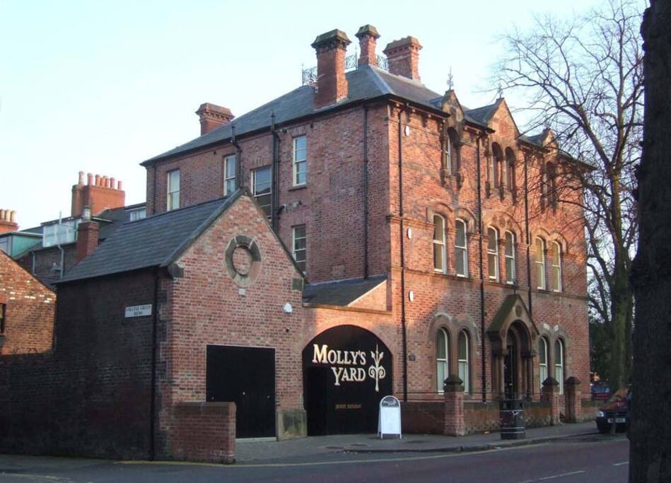 Molly's Yard is an award-winning restaurant housed in the former stables of the house.
