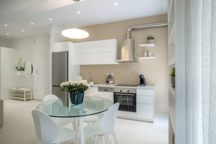 Acropolis Museum – Modern Living [I] gallery image 2