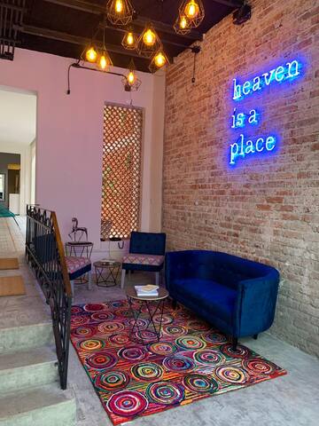 Oasis in Roma Norte | Private Rooftop | 6BR house gallery image 3